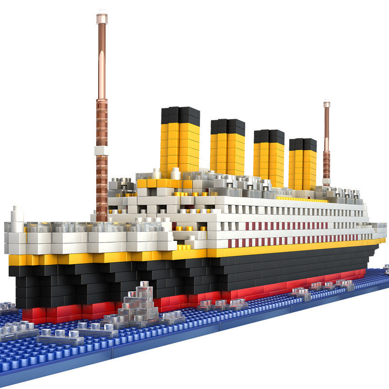 Titanic Mini Assembled Building Blocks Children's Educational Toys