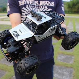 28cm RC Car 1/16 4WD  4x4 Driving Car Double Motors Drive Bigfoot Car Remote Control Car Model Off-Road Vehicle Toy